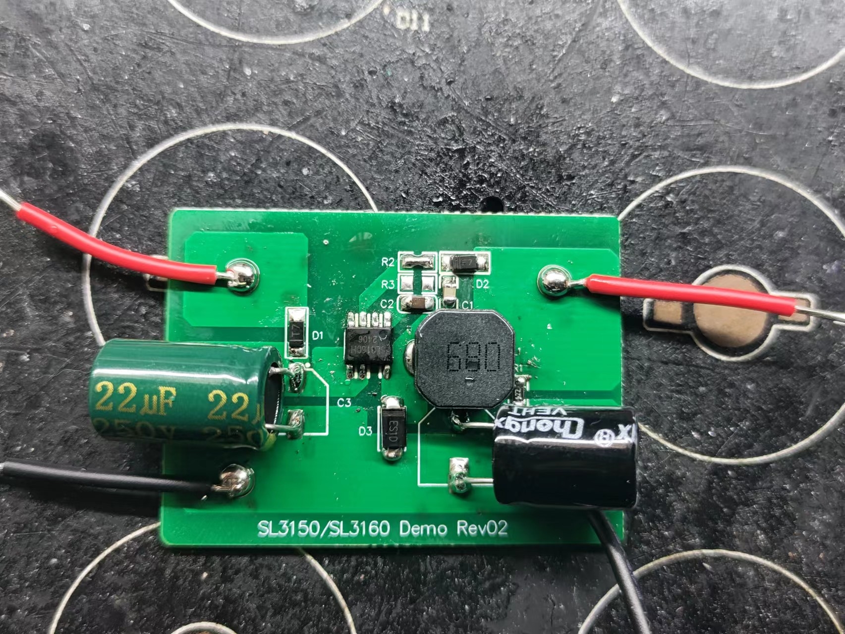 SL3160H 高耐压150V转5V13A降压恒压泛亚电竞方案(图1)